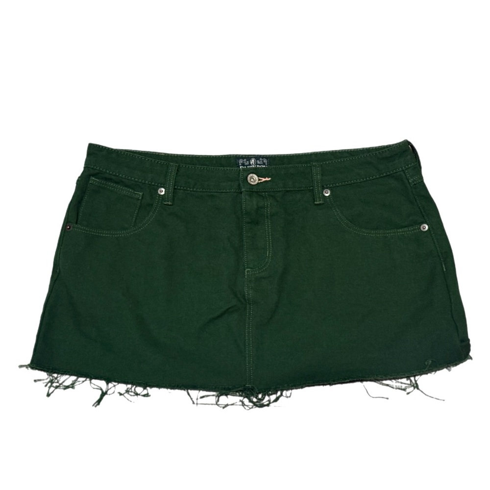 Dairy Boy size 31 mini skirt like new
